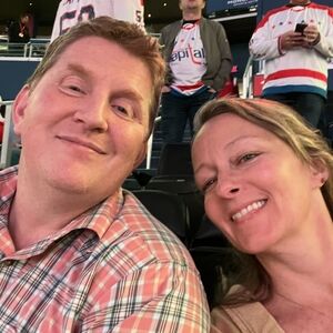 Meet your Posher, Elaine